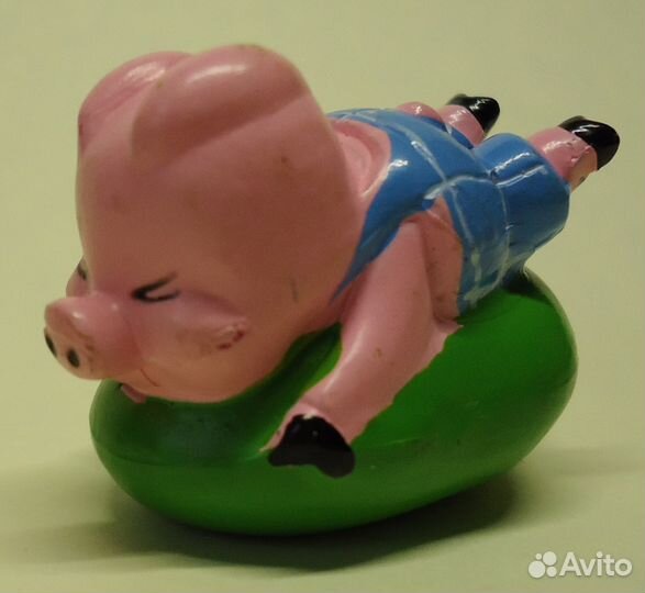 Пятачок на воздушном шаре. Ландрин. 2000