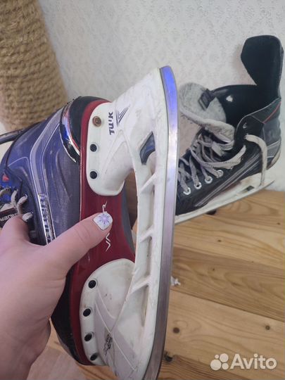 Хоккейные коньки bauer