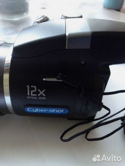 Компактный фотоаппарат sony