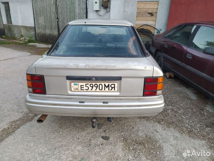 Автомобили на запчасти