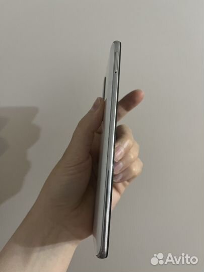 Samsung Galaxy A51, 4/64 ГБ