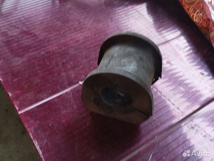 Втулка стабилизатора газ 3110