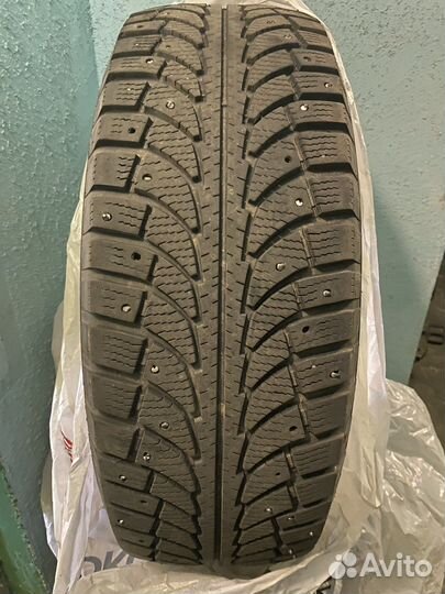 GT Radial Champiro IcePro SUV 235/65 R17