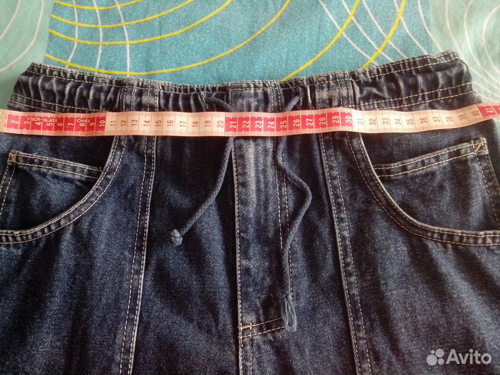 Бриджи джинсовые на мальчика 8-10 лет