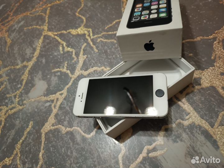 iPhone 5S, 32 ГБ