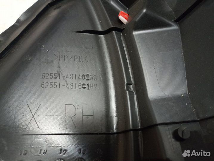 Обшивка салона задняя правая Lexus Rx450H GYL25