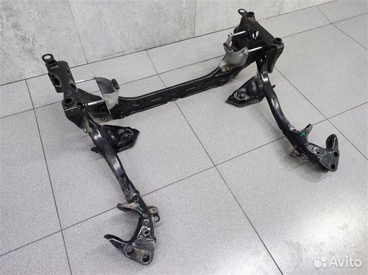 Подрамник передний Audi A6 C7 Allroad