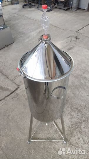 Цкт 50 л из нержавейки с выходом под кламп 1,5