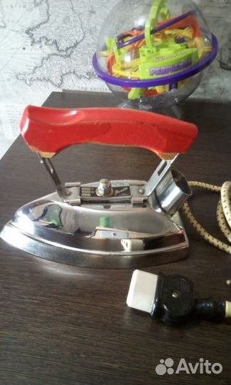 Старинный электрический утюг Acosta Германия