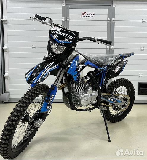 Мотоцикл avantis А3 LUX (PR250/172FMM-5, 6 ст.)