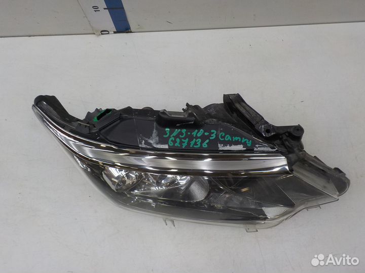 Фара правая Toyota Camry