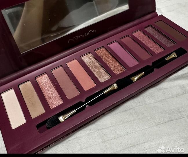 Палитра для макияжа глаз 