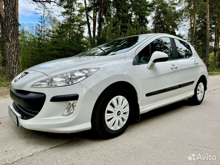 Peugeot 308 1.6 AT, 2010, 154 000 км