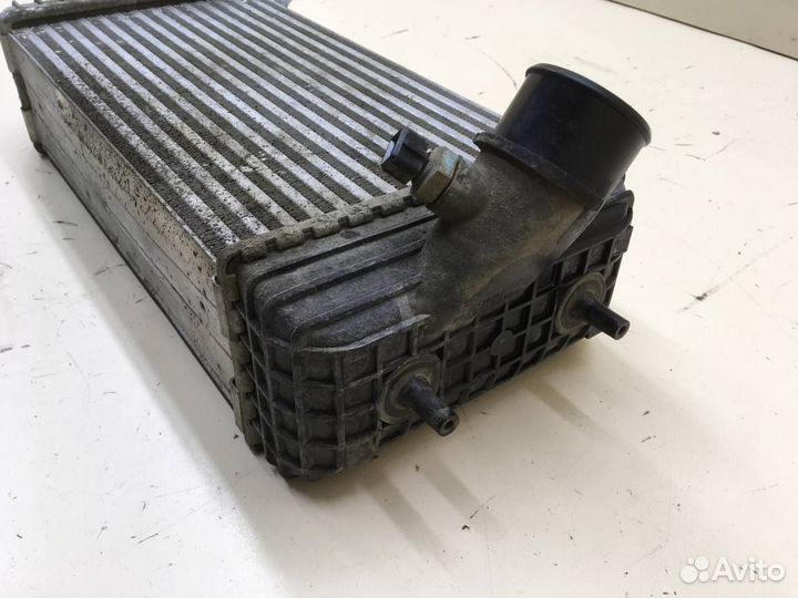 Б/У Б/У Интеркулер 282702F910 Hyundai-KIA