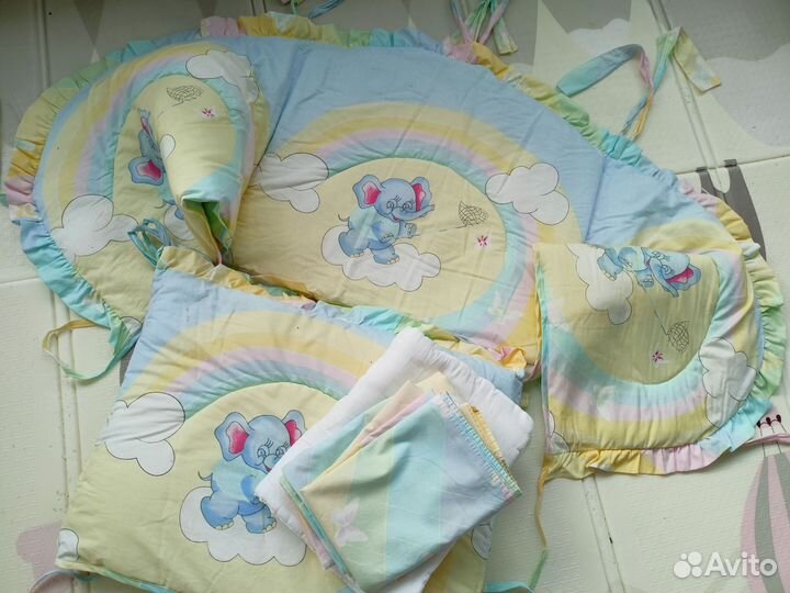 Бортики и комплект постельного белья 120*60