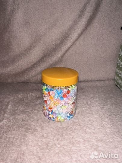 Бусины для рукоделия с буквами