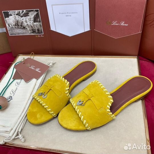 Шлепанцы loro piana