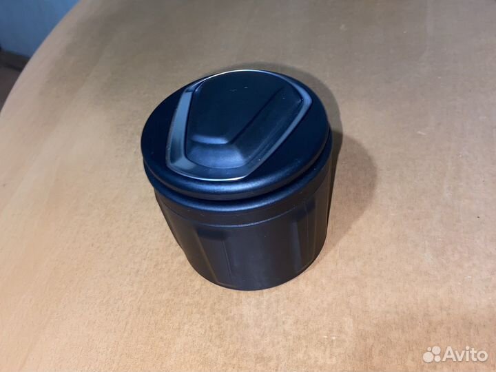 Пепельница оригинал Бмв