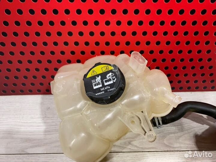 Бачок расширительный Volvo Xc60 джип/SUV 5дв