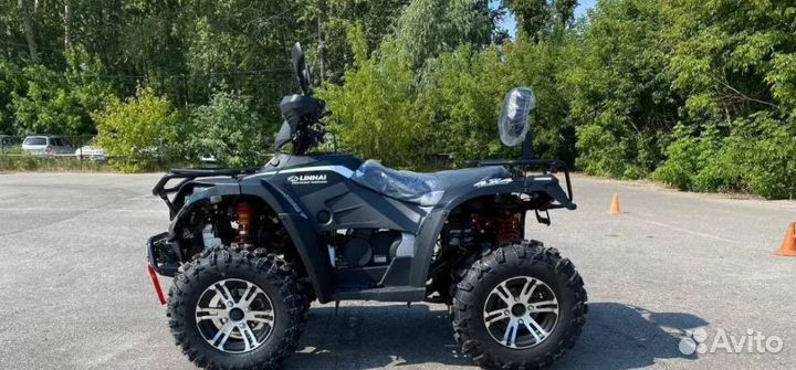 Квадроцикл Linhai Yamaha D 300 4WD черный