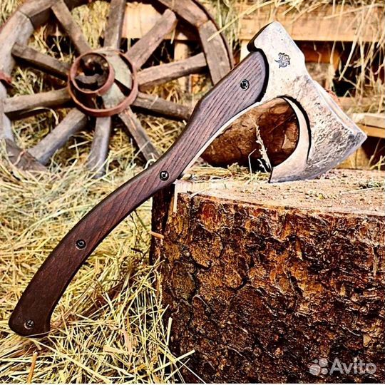 Топор Варяг