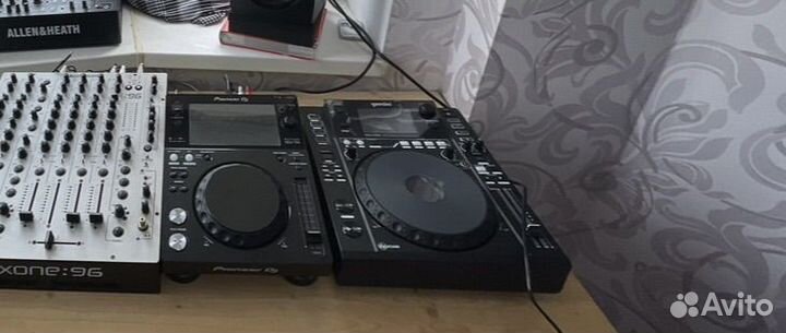 Dj контролер Gemini MDJ-900