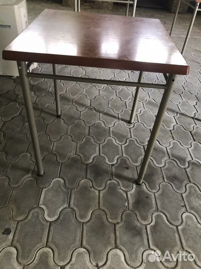 Стол металопластиковый