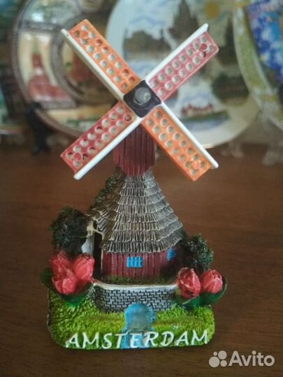 Магнитики на холодильник