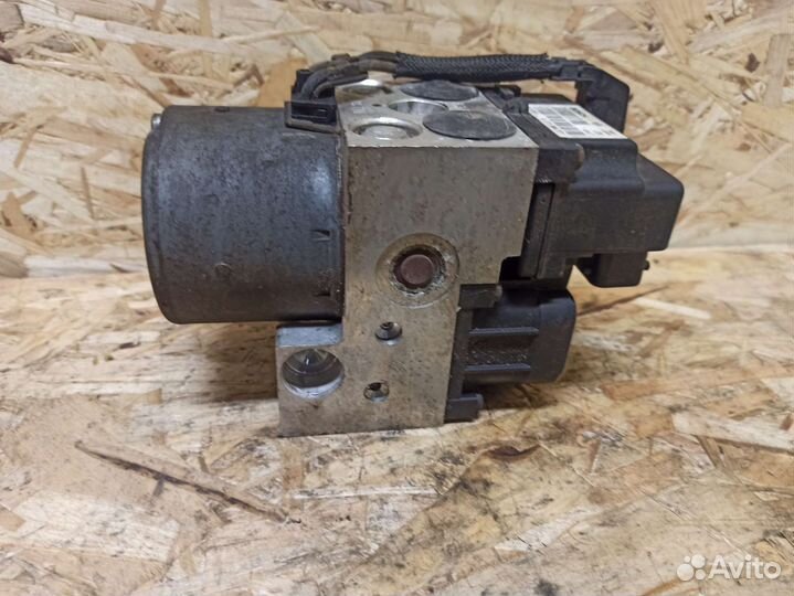 Блок ABS Toyota Corolla E 120