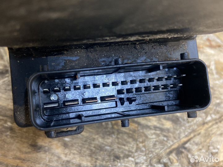 Блок ABS VAG 8e0614111a