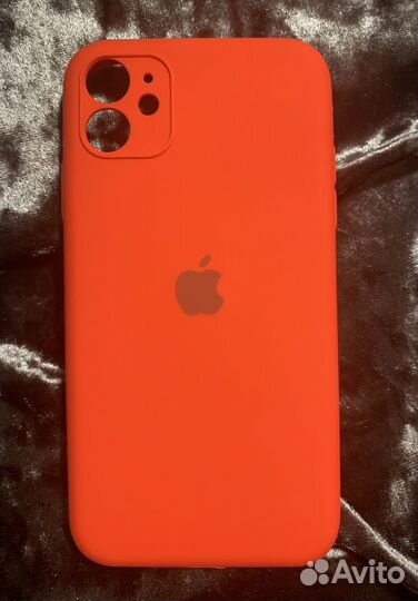 Чехол на iPhone 11 новый