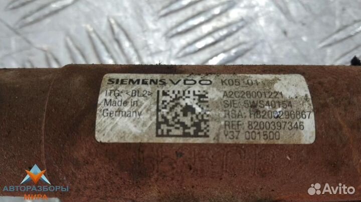 Топливная рампа Renault Megane 2 рест. 2007