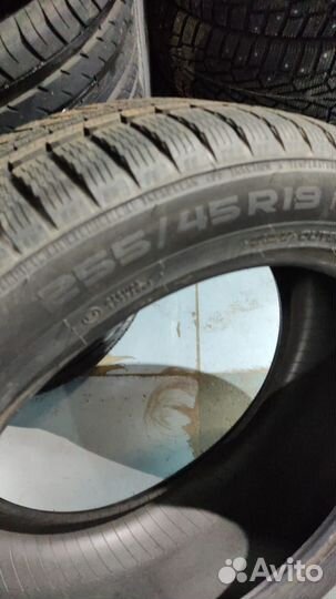 Nokian Tyres WR A4 255/45 R19 и 285/40 R19