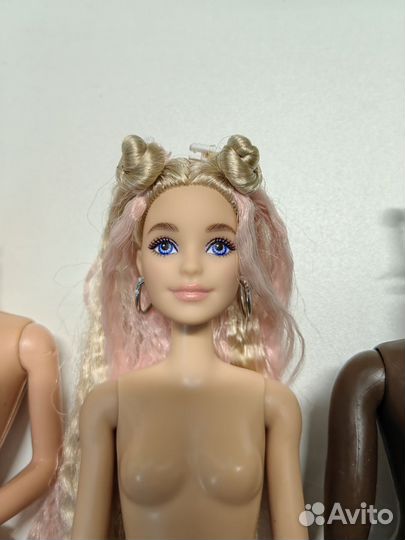Кукла Барби нюд