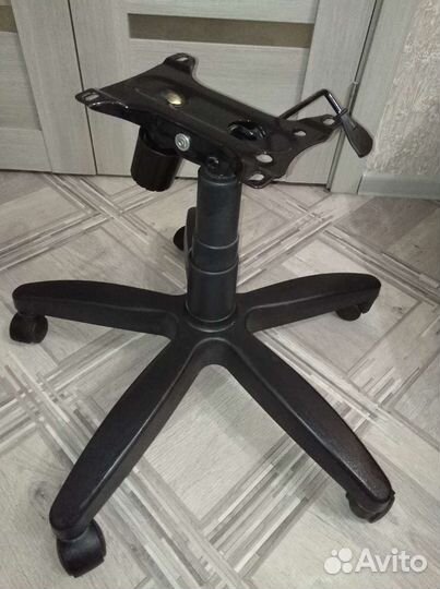 Крестовина для компьютерного кресла