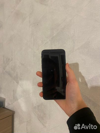 iPhone 7, 128 ГБ