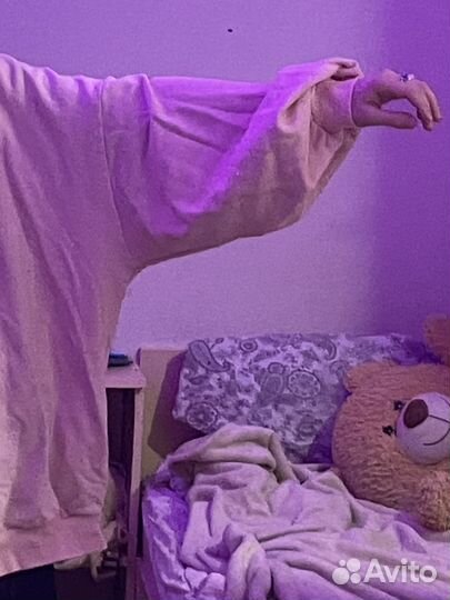 Розовое худи