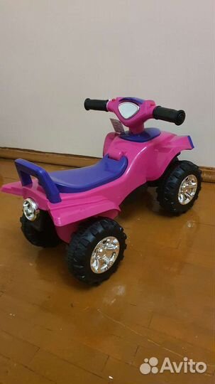 Машинка-каталка