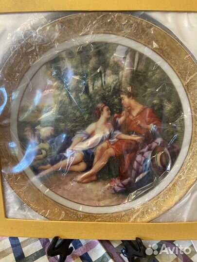 Настенная тарелка