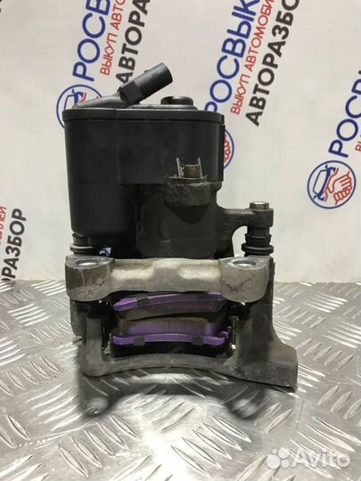 Суппорт Volkswagen Passat CC