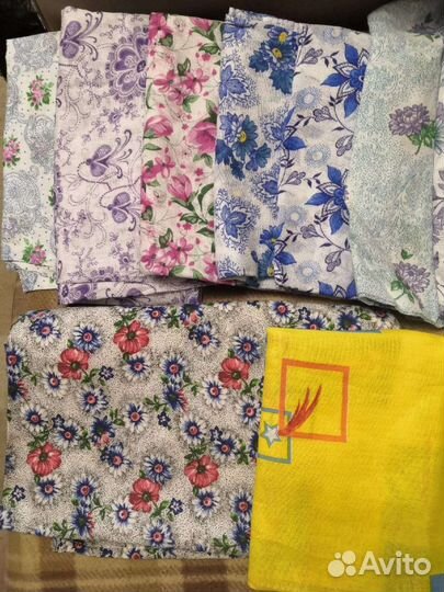 Комплекты в детскую кроватку пеленки