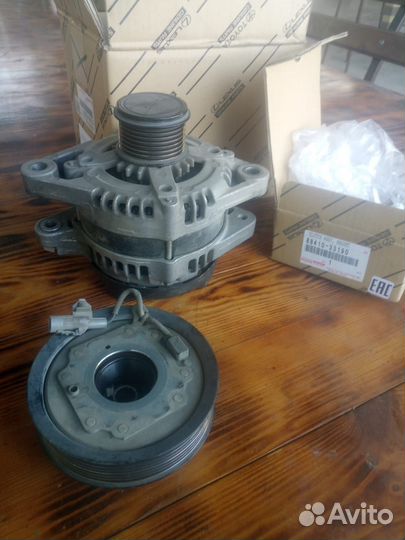 Генератор на Toyota Camry 2016 г