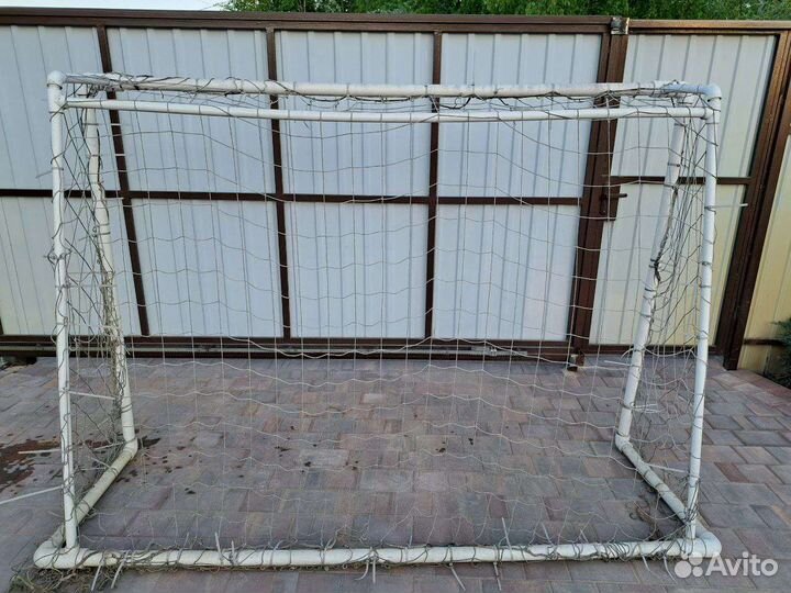 Футбольные ворота