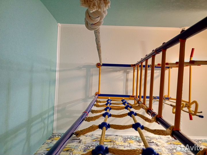 Детская шведская стенка