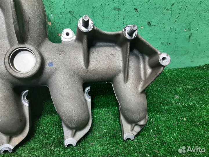 Коллектор впускной Suzuki Grand Vitara 2010