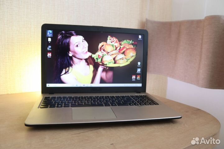 Ноутбук asus 4 ядра,4gb,gt110mx,ssd 250,game