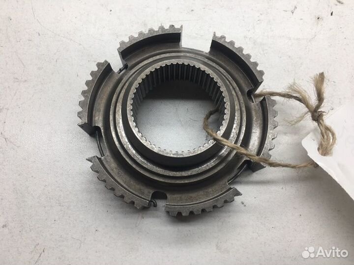 Муфта синхронизатора Audi Q3 8UB chpb 2012