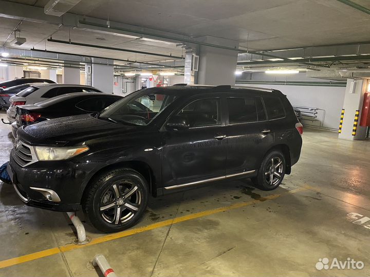 Toyota Highlander 3.5 AT, 2011, 180 000 км