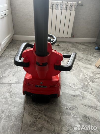 Машинка каталка bmw