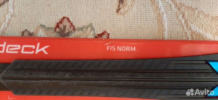 Горные лыжи atomic redster